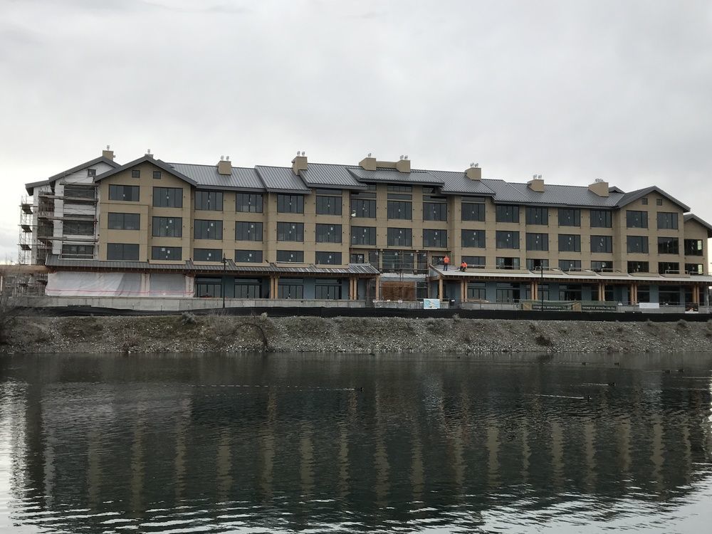 The Lodge At Columbia Point Richland Exterior photo
